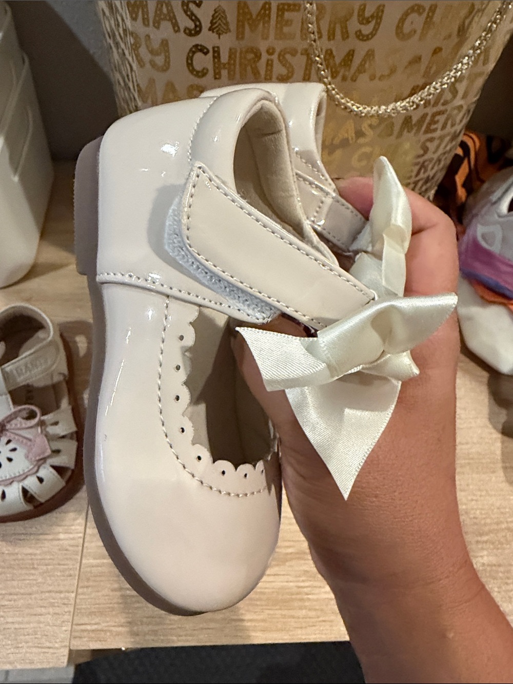 Girls Dress Shoes. Old Navy and Taranis - Picture 10 of 10